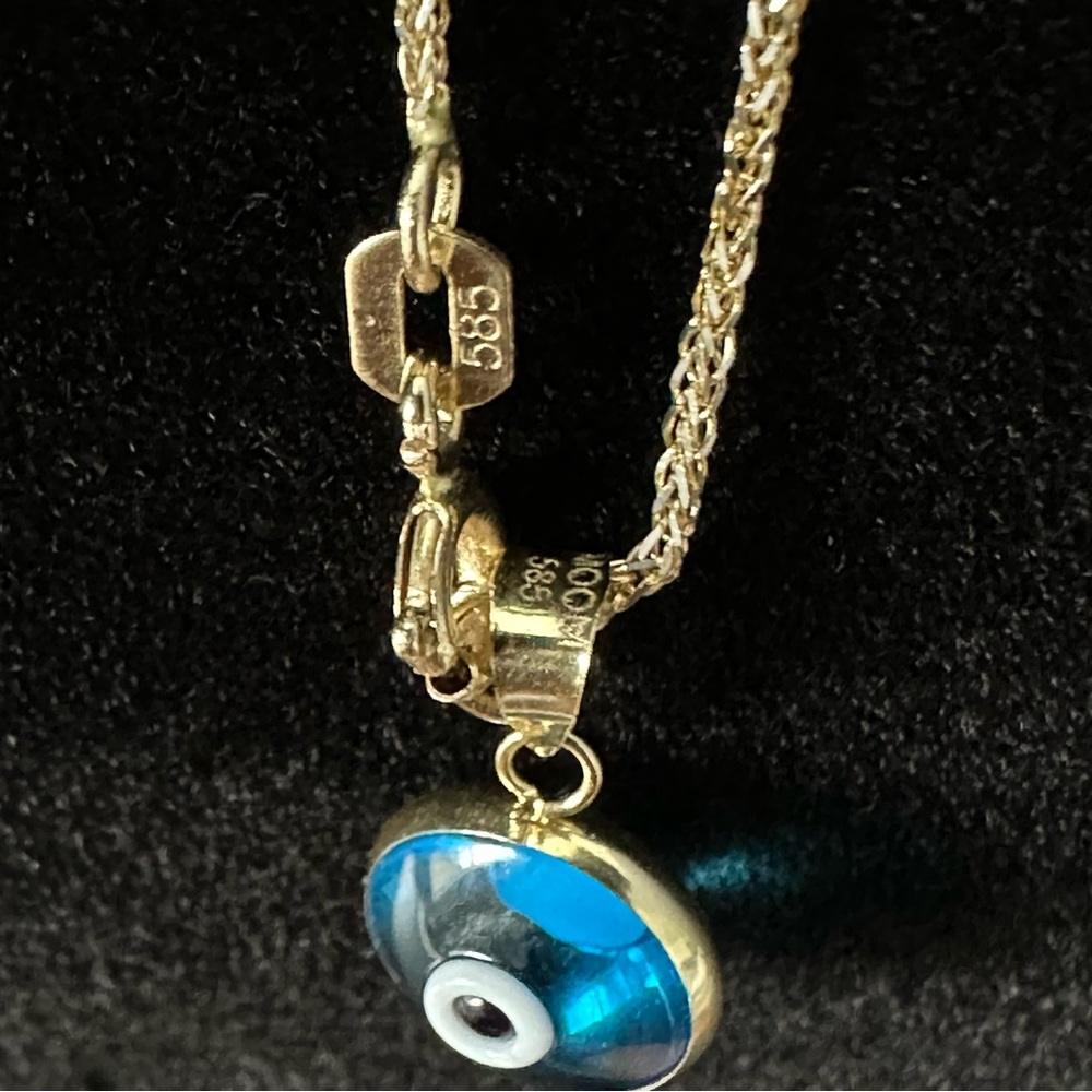 18”14K Gold Spiga Solid Chain & 14K Gold evil eye beaded pendant. ( 2 piece) - Picture 6 of 17
